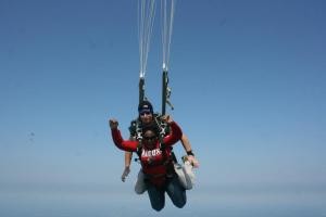 Cynethia Scott skydiving